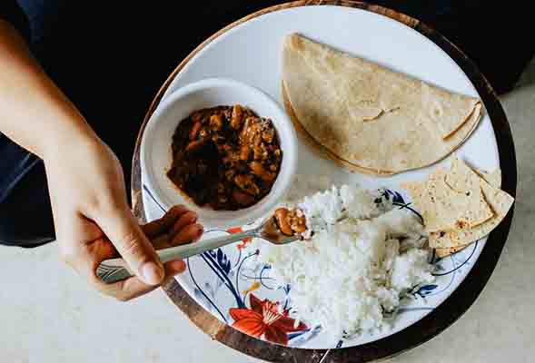 Rice or Roti for Weight Loss: What is Better for Dinner?