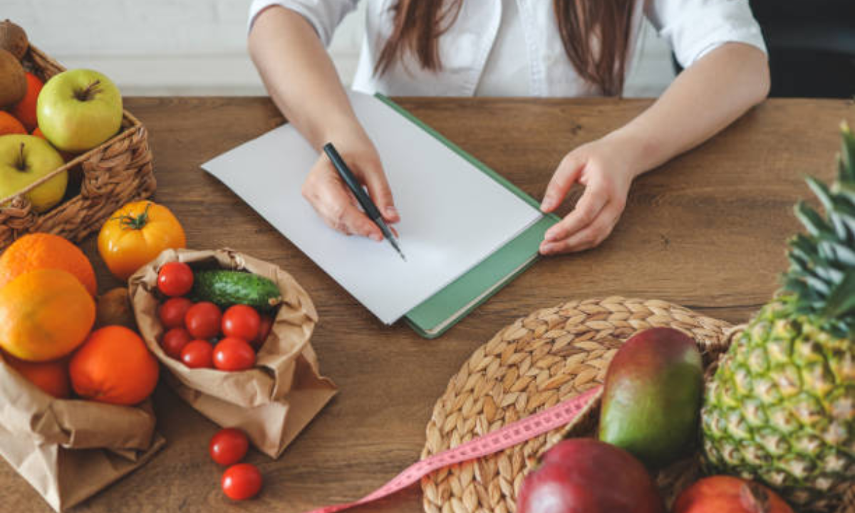 PCOS Dietician & Nutritionist in Delhi